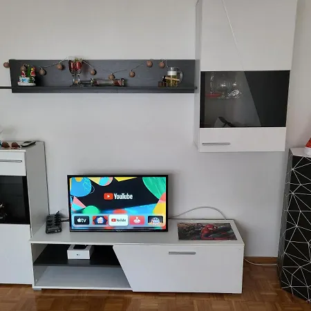 Apartment Blondy